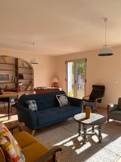 Le Nomade En Provence Bed & Breakfast Bouchet  Екстериор снимка