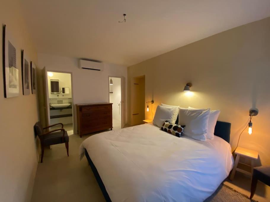 Le Nomade En Provence Bed & Breakfast Bouchet  Екстериор снимка