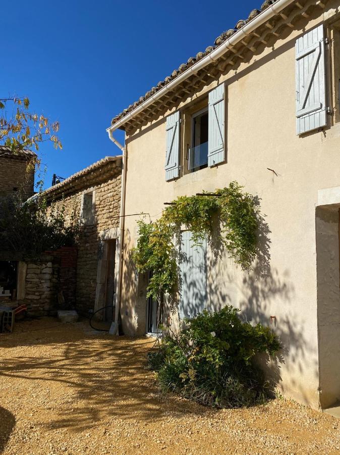 Le Nomade En Provence Bed & Breakfast Bouchet  Екстериор снимка