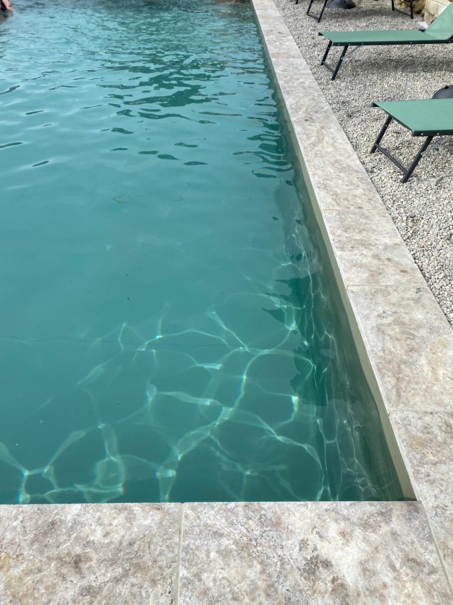 Le Nomade En Provence Bed & Breakfast Bouchet  Екстериор снимка